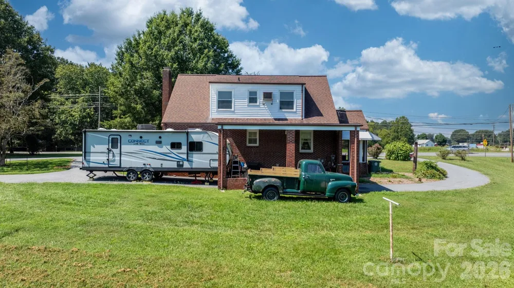 3962 Startown Road Newton, NC 28658