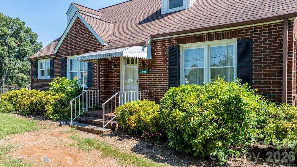 3962 Startown Road Newton, NC 28658