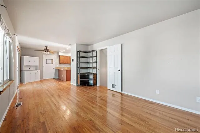 881 S Memphis Way Aurora, CO 80017