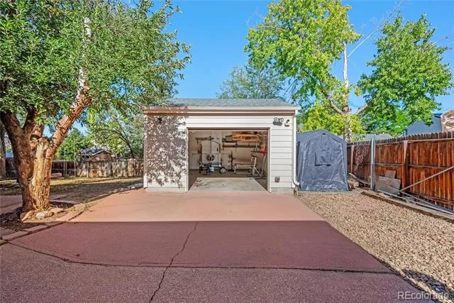 881 S Memphis Way Aurora, CO 80017