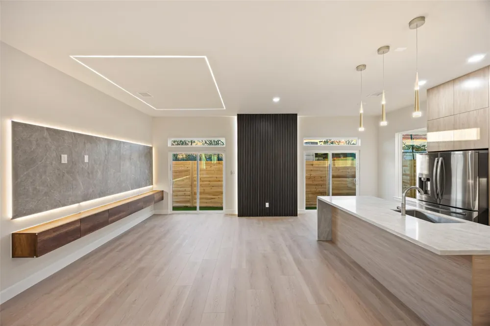 883 Paul Quinn Street Houston, TX 77091