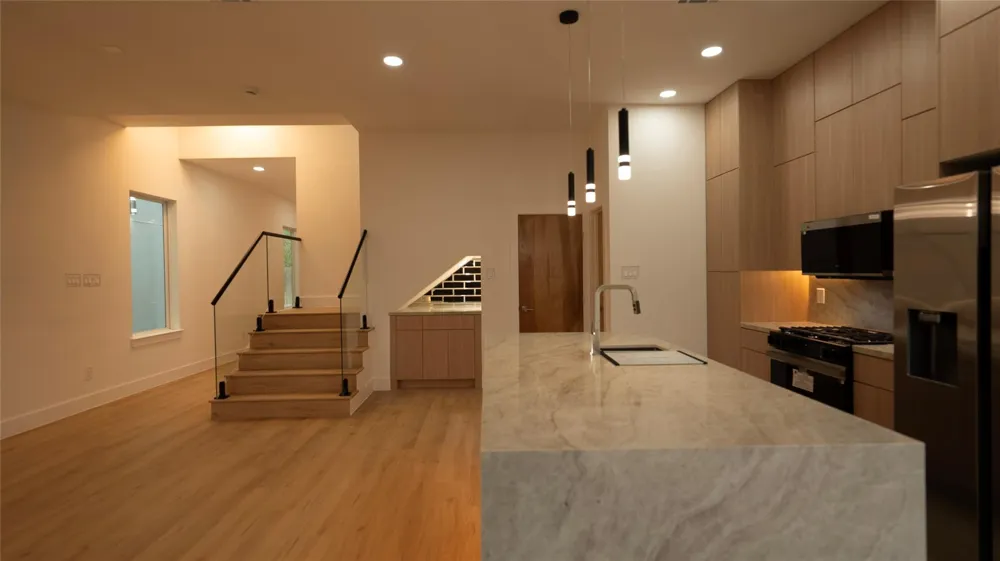 883 Paul Quinn Street Houston, TX 77091