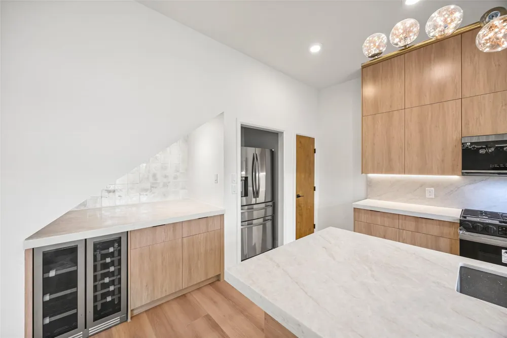 883 Paul Quinn Street Houston, TX 77091