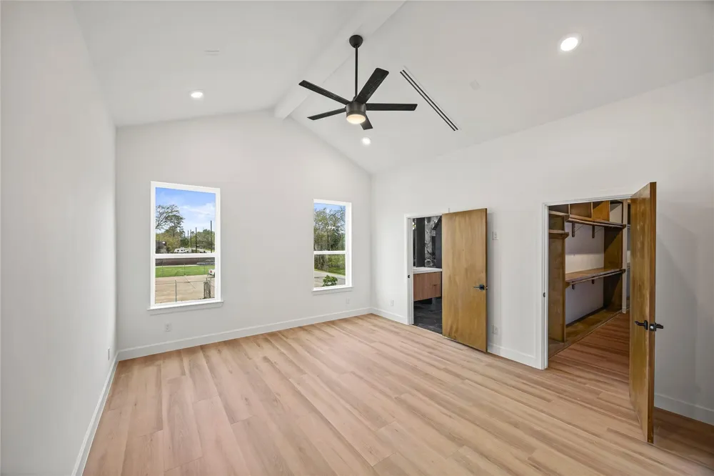883 Paul Quinn Street Houston, TX 77091