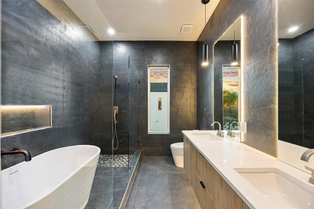 883 Paul Quinn Street Houston, TX 77091