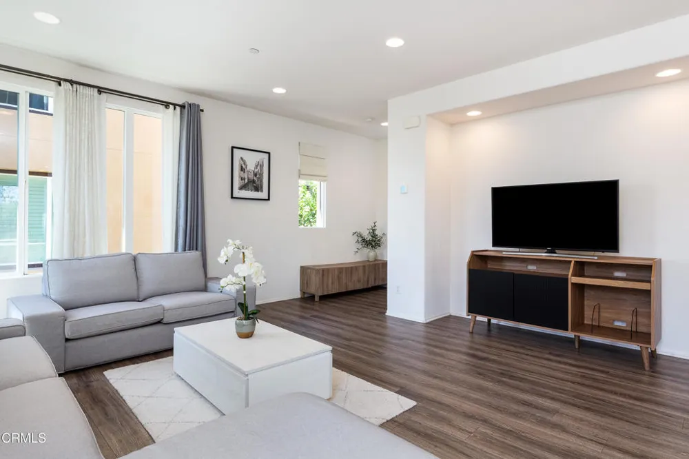 422 W Route 66 #55 Glendora, CA 91740