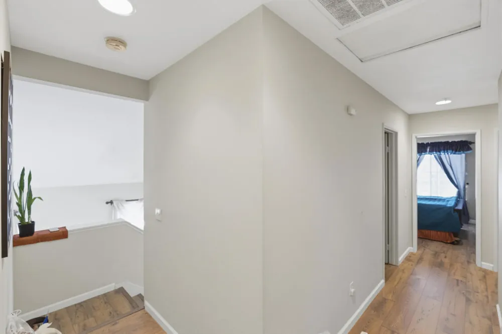 230 Fox Mills Lane Riverside, CA 92506