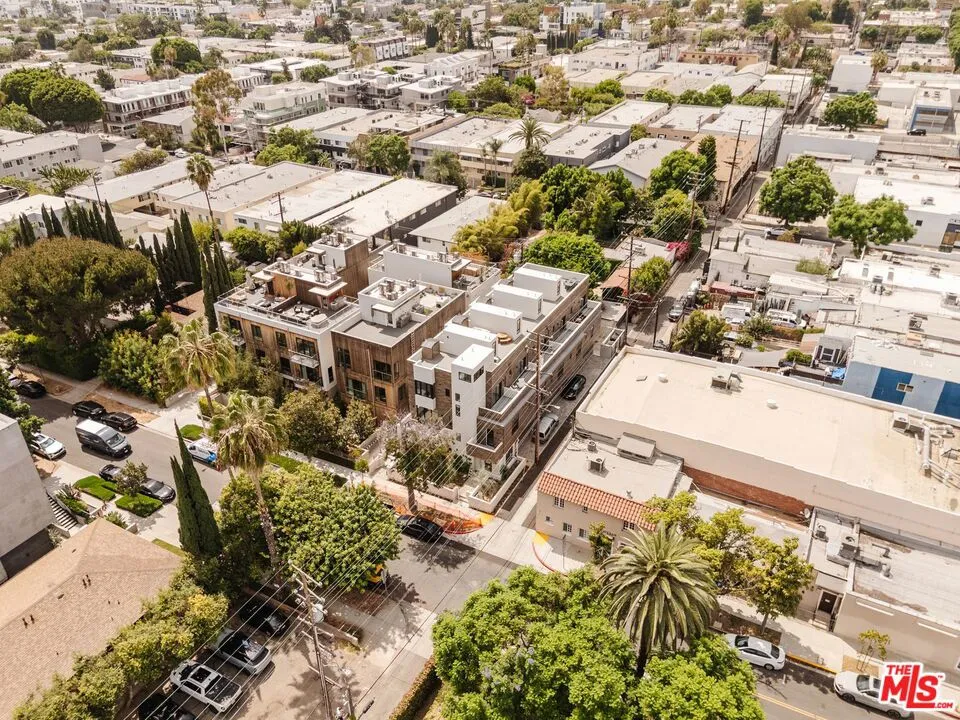 1051 Spaulding Avenue #E West Hollywood, CA 90046