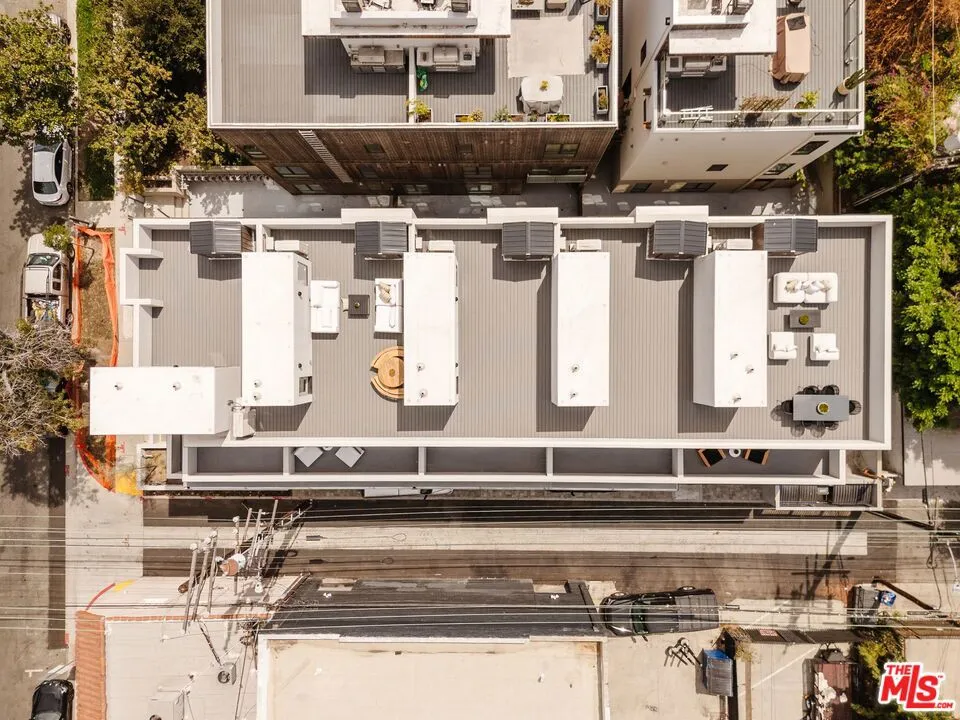 1051 Spaulding Avenue #E West Hollywood, CA 90046