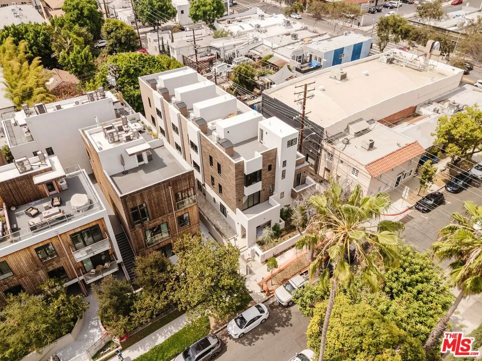 1051 Spaulding Avenue #E West Hollywood, CA 90046