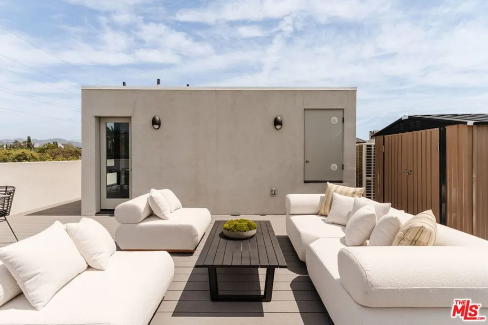1051 Spaulding Avenue #E West Hollywood, CA 90046