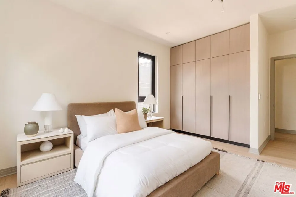 1051 Spaulding Avenue #E West Hollywood, CA 90046