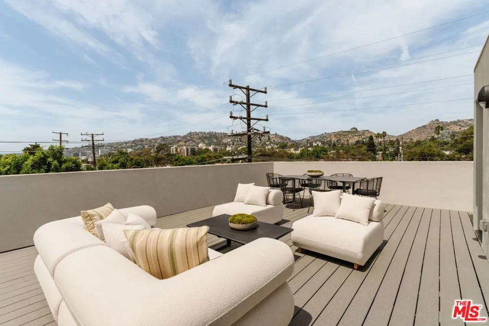 1051 Spaulding Avenue #E West Hollywood, CA 90046