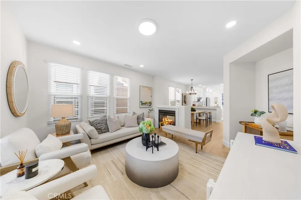 14 Tall Oak Irvine, CA 92603