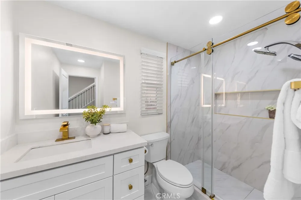 14 Tall Oak Irvine, CA 92603