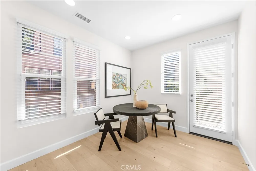 14 Tall Oak Irvine, CA 92603