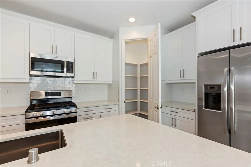 32181 Parker Menifee, CA 92584