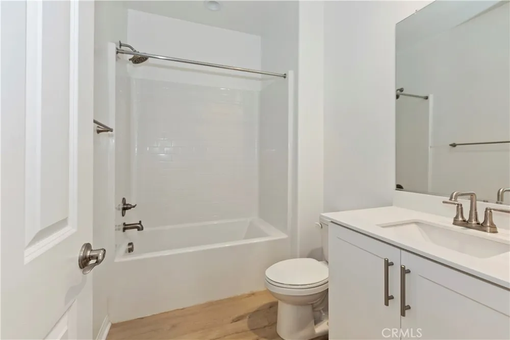 32181 Parker Menifee, CA 92584