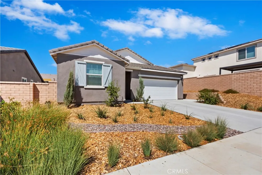 32181 Parker Menifee, CA 92584