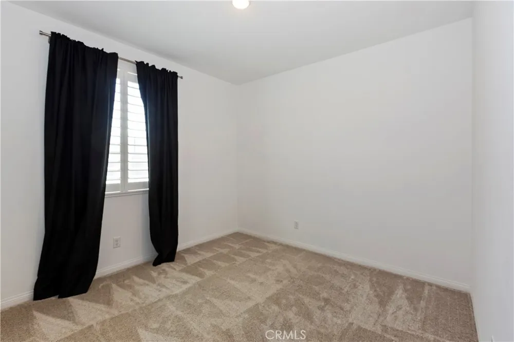 32181 Parker Menifee, CA 92584