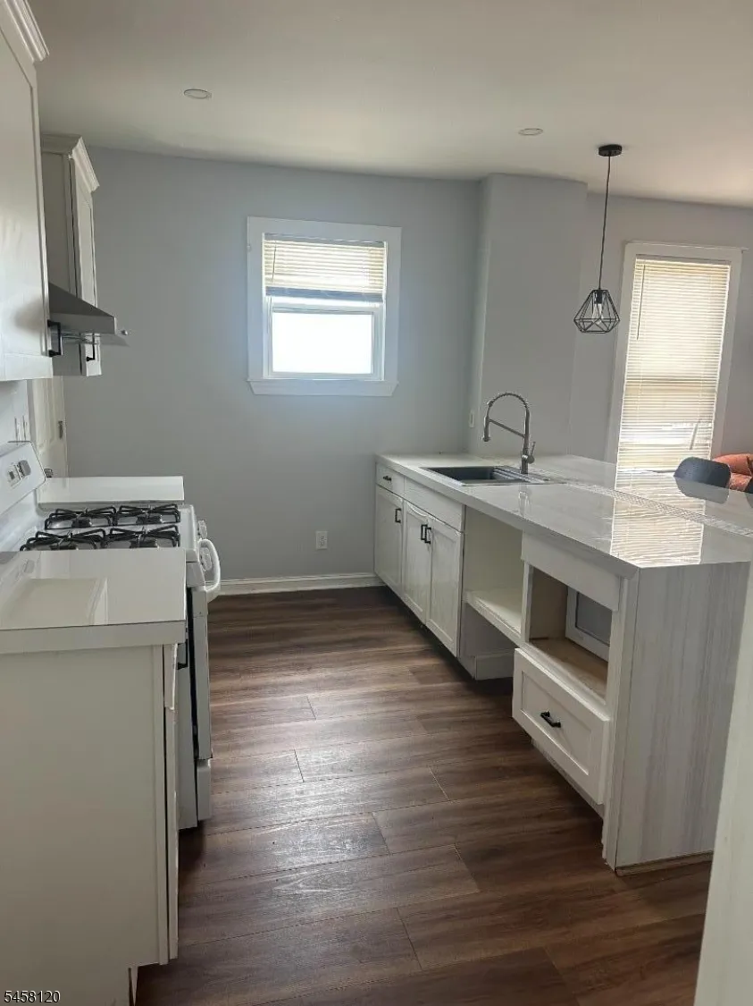 148 HALEDON AVE Prospect Park, NJ 07508