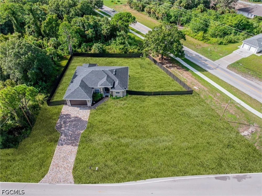 Sentinela Boulevard Lehigh Acres, FL 33974