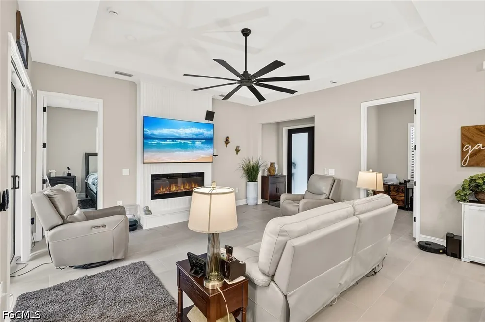 Sentinela Boulevard Lehigh Acres, FL 33974