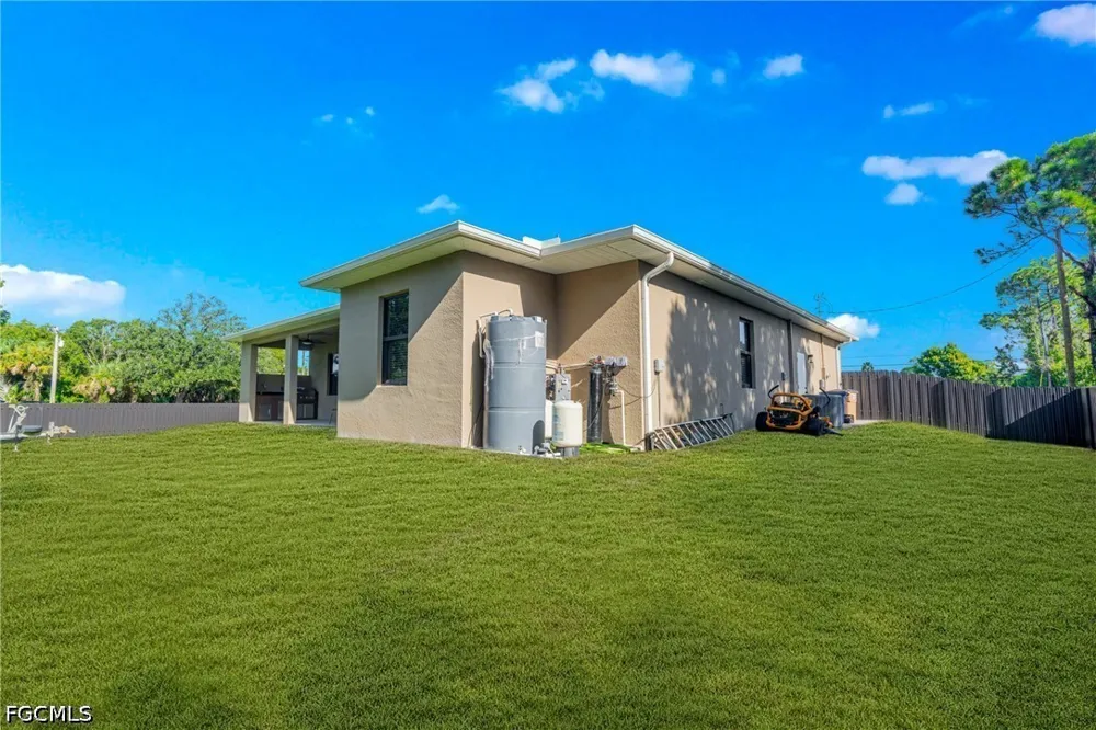 Sentinela Boulevard Lehigh Acres, FL 33974