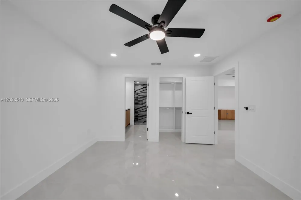 12 15TH ST Lehigh Acres, FL 33972