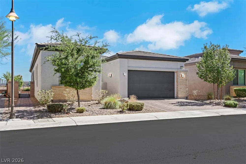 8612 Dusty Quail Drive Las Vegas, NV 89148