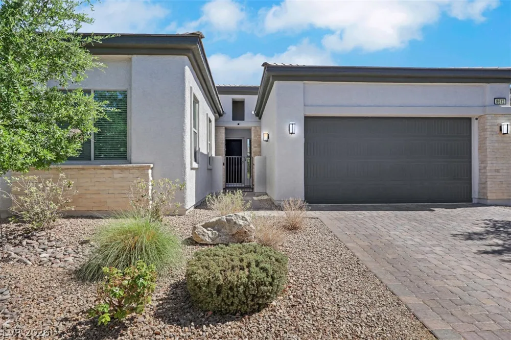 8612 Dusty Quail Drive Las Vegas, NV 89148