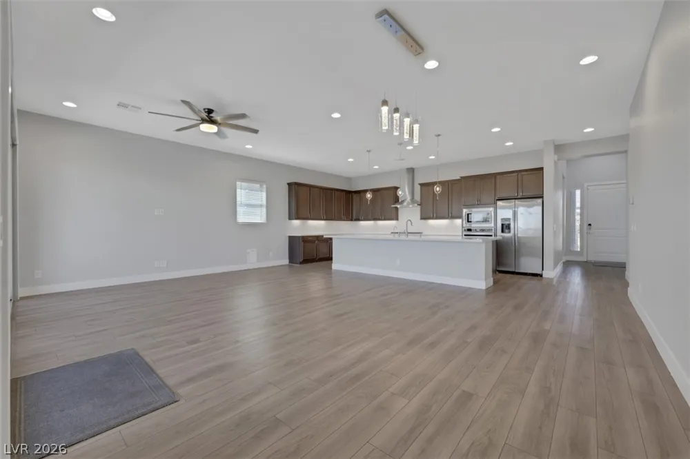 8612 Dusty Quail Drive Las Vegas, NV 89148