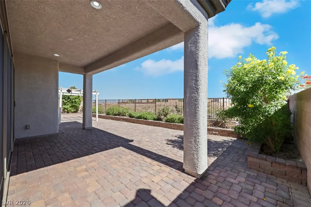 8612 Dusty Quail Drive Las Vegas, NV 89148