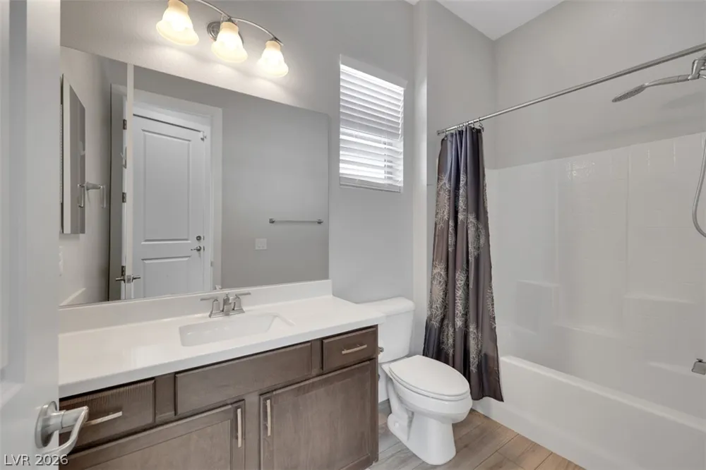 8612 Dusty Quail Drive Las Vegas, NV 89148