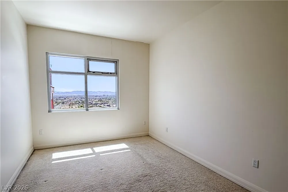150 Las Vegas Boulevard #1813 Las Vegas, NV 89101