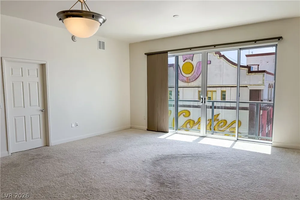 150 Las Vegas Boulevard #1813 Las Vegas, NV 89101