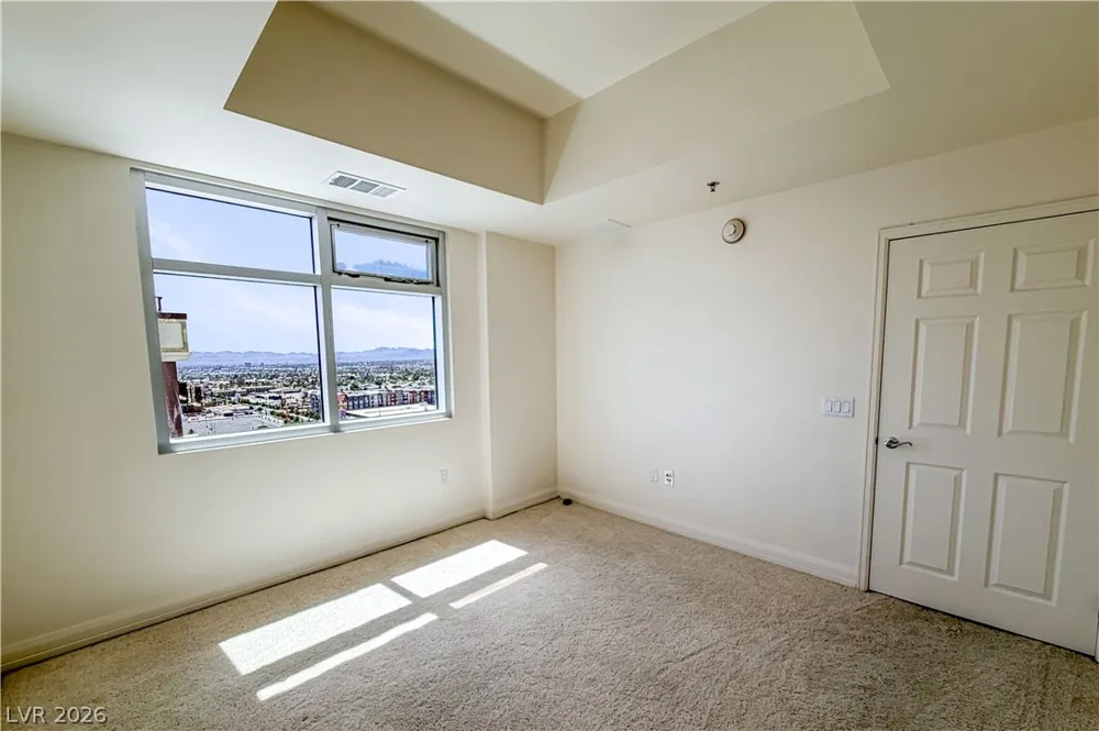150 Las Vegas Boulevard #1813 Las Vegas, NV 89101
