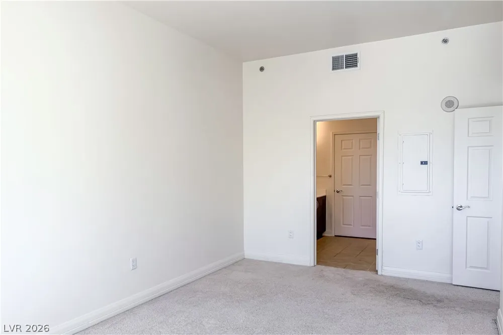 150 Las Vegas Boulevard #1813 Las Vegas, NV 89101