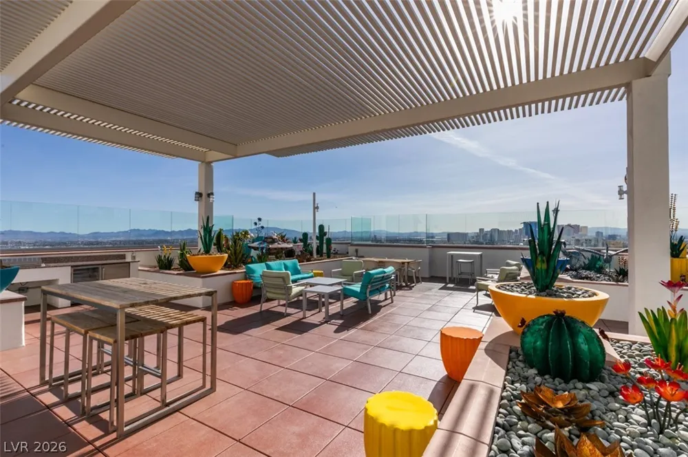 150 Las Vegas Boulevard #1813 Las Vegas, NV 89101