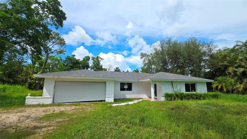 3689 LIBERTY SQUARE Fort Myers, FL 33908
