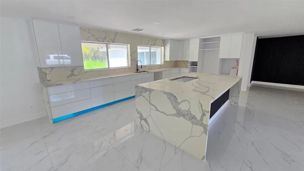 3689 LIBERTY SQUARE Fort Myers, FL 33908