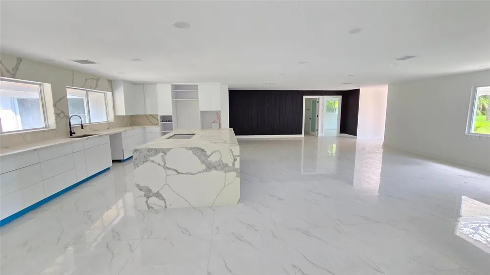 3689 LIBERTY SQUARE Fort Myers, FL 33908