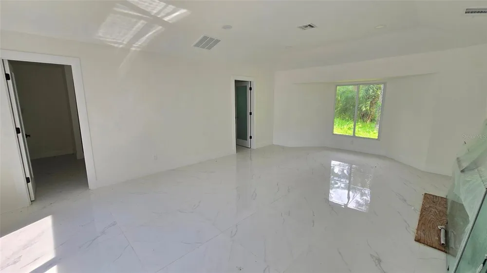 3689 LIBERTY SQUARE Fort Myers, FL 33908