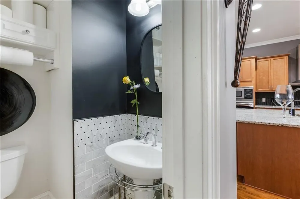 383 16th Street NW #3 Atlanta, GA 30363