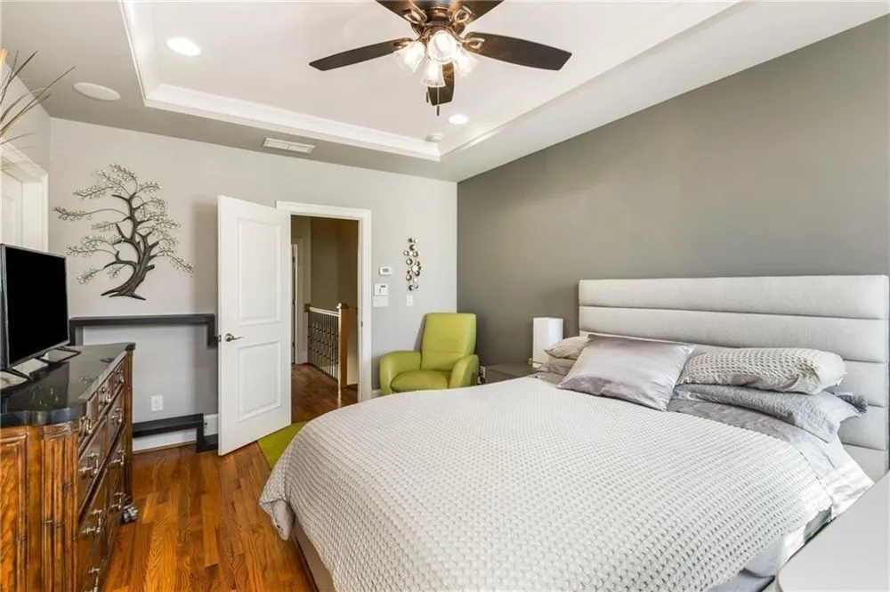 383 16th Street NW #3 Atlanta, GA 30363