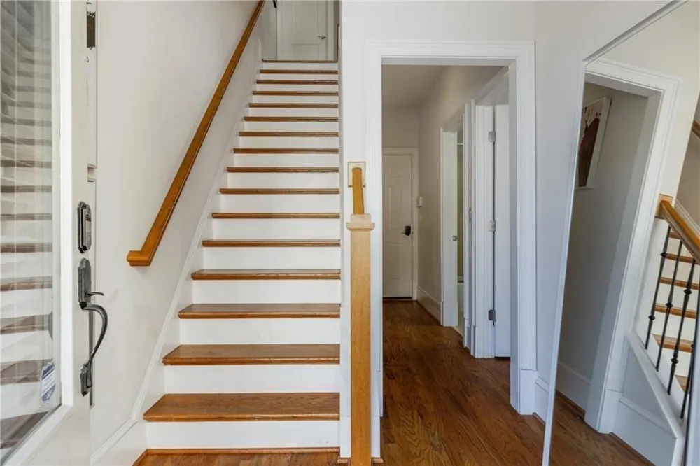 383 16th Street NW #3 Atlanta, GA 30363