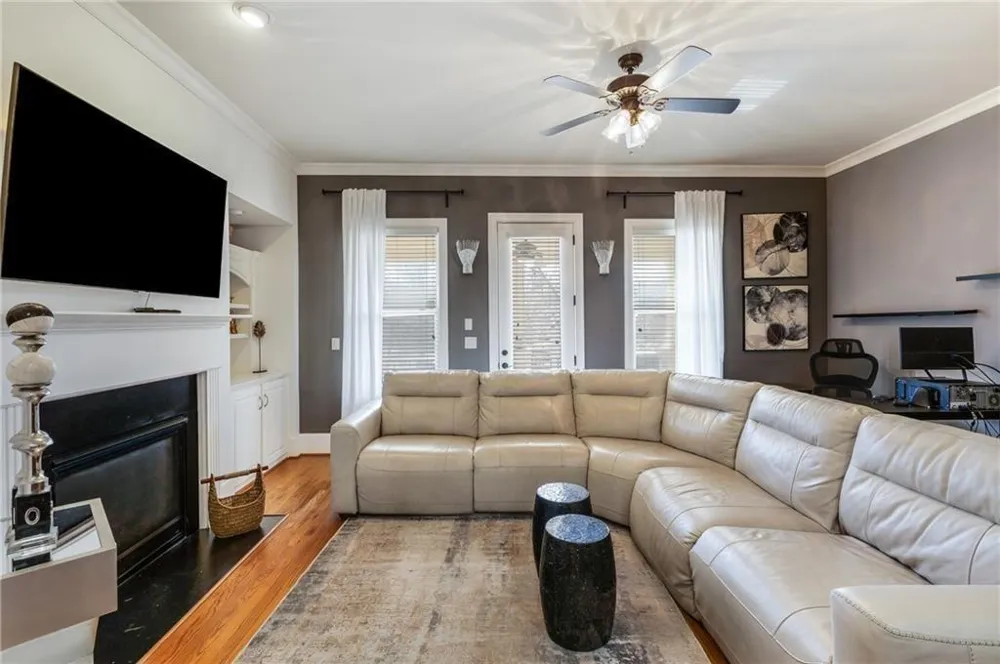383 16th Street NW #3 Atlanta, GA 30363