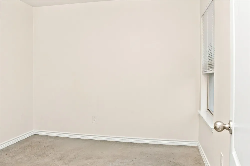 6015 Amelia Earhart Boulevard #B Killeen, TX 76543