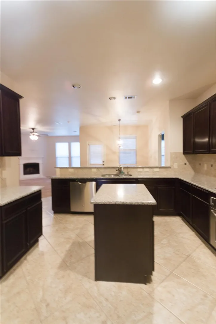 405 Riverstone Way McKinney, TX 75072