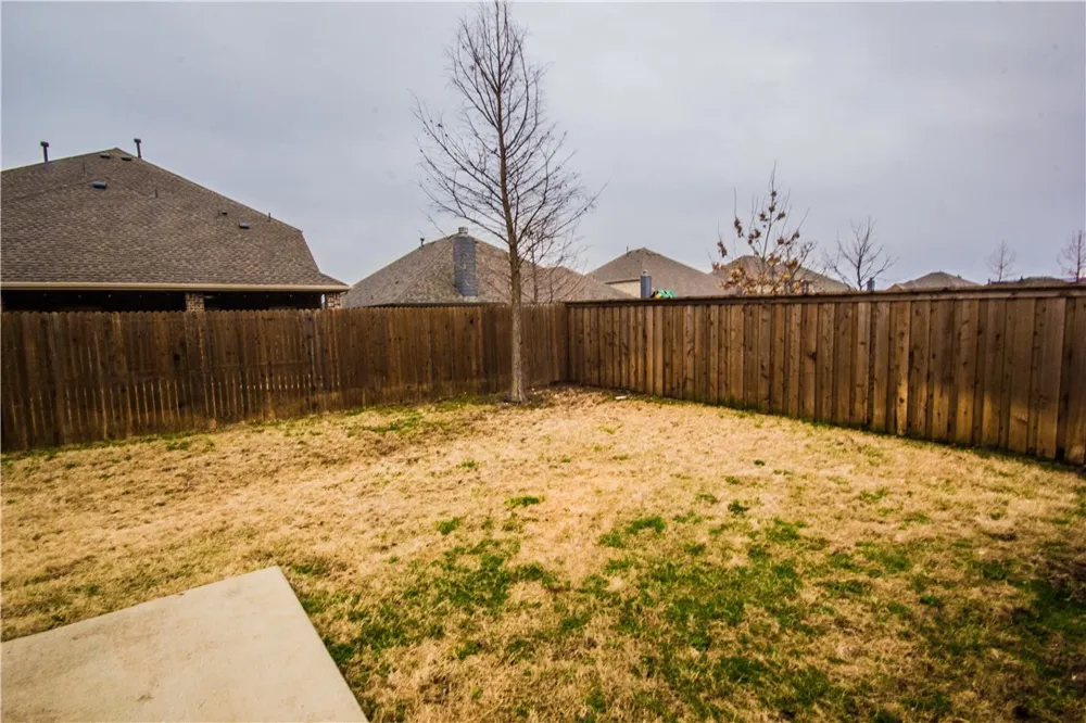 405 Riverstone Way McKinney, TX 75072